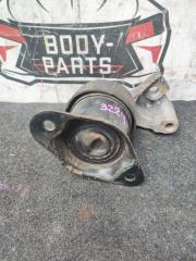 Подушка двигателя правая HONDA ELYSION RR2 K24A 3 ракурс