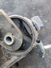 Подушка двигателя левая TOYOTA VISTA SV43 3S 3 ракурс