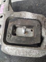Подушка кпп задняя BMW 5 series E60 M54B30 2231 6764617-02 2 ракурс