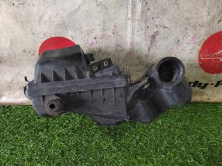 Корпус воздушного фильтра передний MAZDA DEMIO DW3W B3 1704006020 5 ракурс
