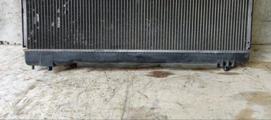 Радиатор двс TOYOTA NOAH AZR60 422172-7290 2 ракурс Радиатор двс TOYOTA NOAH AZR60 422172-7290 2 ракурс