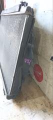 Радиатор двс TOYOTA NOAH AZR60 422172-7290 4 ракурс Радиатор двс TOYOTA NOAH AZR60 422172-7290 4 ракурс