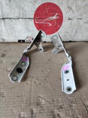 Петля капота VOLKSWAGEN POLO 9N 6Q0 823 301B 1 ракурс