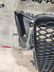 Решетка радиатора AUDI A5 8T 8T0 853 692 2 ракурс