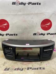 Консоль магнитофона TOYOTA NOAH AZR65 1 ракурс