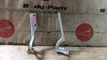 Петля капота SUZUKI JIMNY JB23W K6A 1 ракурс