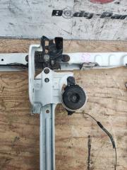 Планка телевизора передняя TOYOTA AQUA NHP10 2 ракурс