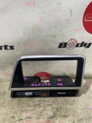 Консоль магнитофона TOYOTA SIENTA NCP175 2 ракурс