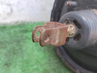Главный тормозной цилиндр передний MAZDA DEMIO DW3W B3 86704904 2 ракурс