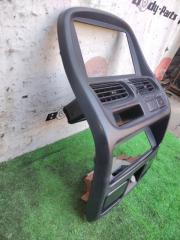 Консоль магнитофона передняя NISSAN DATSUN RMD22 QD32 68260VJ200 3 ракурс