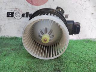 Мотор печки SUZUKI HUSTLER MR92S R06D 4 ракурс