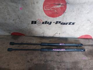 Амортизатор задней двери SUZUKI HUSTLER MR92S 81860-59S00 1 ракурс