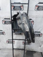 Подкрылок правый передний TOYOTA VOXY ZRR85 53805-28090 3 ракурс
