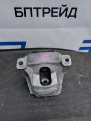 Подушка двигателя правая передняя AUDI A4 8K CDH 8R0 199 381 3 ракурс