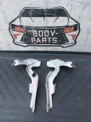 Петля капота TOYOTA MARK II GX110 2 ракурс