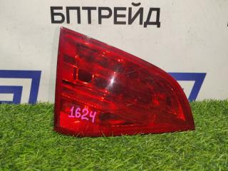 Вставка между стопов левая AUDI A4 8E ALT 8K9945093 1 ракурс Вставка между стопов левая AUDI A4 8E ALT 8K9945093 1 ракурс