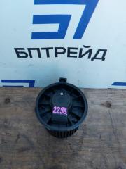 Мотор печки NISSAN LEAF ZE1 1 ракурс Мотор печки NISSAN LEAF ZE1 1 ракурс