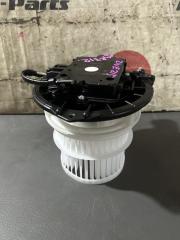 Мотор печки TOYOTA COROLLA ZWE215 3 ракурс