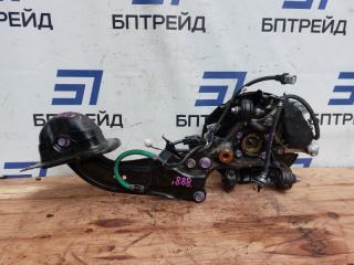 Ступица правая задняя TOYOTA COROLLA ZWE215 2ZR-FXE 4 ракурс
