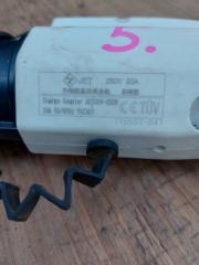 Зарядное устройство NISSAN LEAF ZE0 EM61 29697 3NA1A 2 ракурс Зарядное устройство NISSAN LEAF ZE0 EM61 29697 3NA1A 2 ракурс
