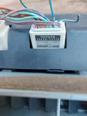 Блок управления климат-контролем TOYOTA VISTA SV55 88650-32430 3 ракурс