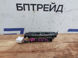 Блок упр. стеклоподьемниками правый передний NISSAN ATLAS R8F23 QD32 25400-7T013 1 ракурс