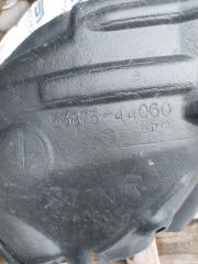 Подкрылок правый передний TOYOTA IPSUM ACM21 53875-44060 2 ракурс