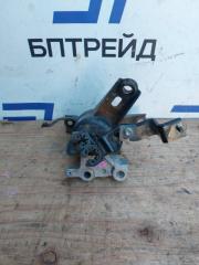 Подушка двигателя правая TOYOTA PRIUS ZVW30 2ZR-FXE 2 ракурс Подушка двигателя правая TOYOTA PRIUS ZVW30 2ZR-FXE 2 ракурс