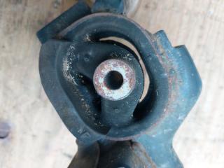 Подушка двигателя левая TOYOTA COROLLA FIELDER NZE144 1NZ 2 ракурс