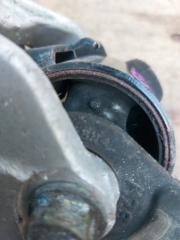 Подушка двигателя левая HONDA STEPWGN RK5 R20A 3 ракурс