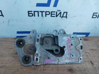 Подушка двигателя левая NISSAN SERENA NC25 MR20 1 ракурс