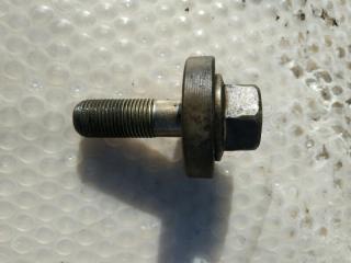 Болт шкива коленвала Toyota ToyoAce 1996