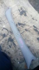 Консоль передний правый Toyota Dyna 2003