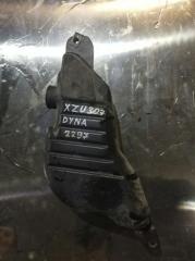 Расширительный бачок Toyota Dyna 2003