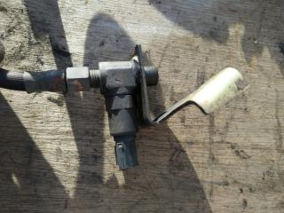 Датчик педали сцепления Mitsubishi Canter 2001 контрактная Датчик педали сцепления Mitsubishi Canter 2001