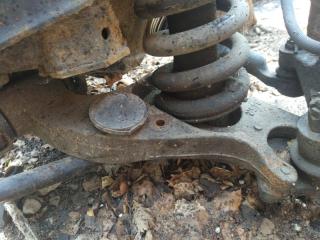 Рычаг подвески передний правый Mazda Titan 2004