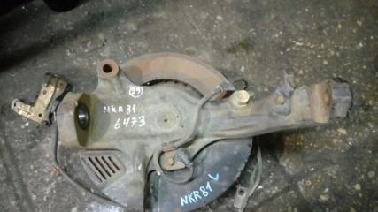 Поворотный кулак передний левый Isuzu Elf 2004