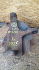 Поворотный кулак левый Isuzu Elf 1996