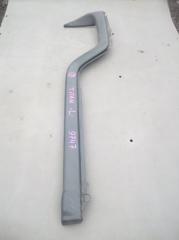 Накладка на дверь левая Mazda Titan 1999
