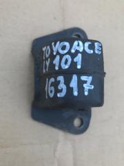 Отбойник рычага Toyota ToyoAce 1997