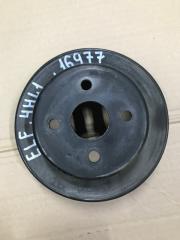 Шкив помпы isuzu Elf 2004 Б/У Шкив помпы isuzu Elf 2004