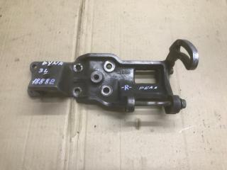 Крепление двигателя правое toyota Dyna 1995