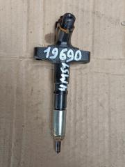 Форсунка топливная Mitsubishi Canter 2000