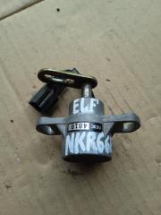 Датчик педали сцепления Isuzu Elf 1998 Б/У Датчик педали сцепления Isuzu Elf 1998