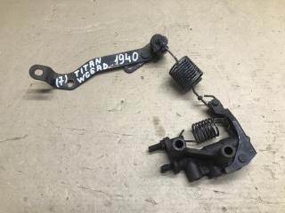 Регулятор давления тормозов Mazda Titan 1999