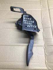 Педаль газа Toyota Dyna 2007