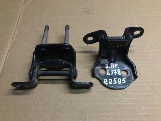 Петля двери задняя правая Toyota Land Cruiser Prado 1993