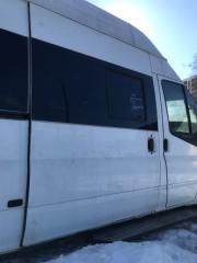 Запчасть дверь правая Ford Transit 2011