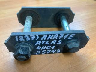 Серьга рессорная задняя Nissan Atlas 2001