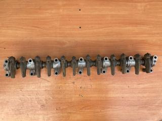 Ось коромысел Nissan Condor 2009